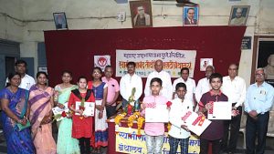 सन्मानसोहळा : आर्थिक शिस्तीसाठी चौफेर वाचन गरजेचे  : श्रीतुळजाभवानी बॅंकेचे शहाजी शेजुळ यांचे प्रतिपादन