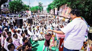 राष्ट्रवादीचा महामोर्चा : मच्छिमारांच्या मागण्यांसाठी जिंतूर तहसील कार्यालयावर धडकला...