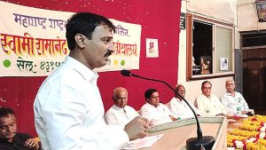 या वेळी मार्गदर्शन करतांना श्री शेजुळ म्हणाले, "डिजिटल तंत्रज्ञान आणि माध्यमांचा वाढता वापर यामुळे वाचन संस्कृती प्रभावित झाली आहे. ऑनलाईन, डिजिटल पेमेंट व्यवहारही वाढले आहेत. अशा संभाव्य धोके टाळण्यासाठी आर्थिक साक्षर असणे आणि अर्थशिस्त, अर्थभान जपणे आवश्यक आहे. चौफेर वाचनातून हे साध्य होते. याची जागृती गरजेची आहे"