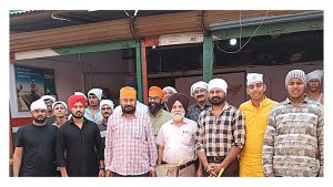 गुरुनानक जंयती : सेलूतील गुरुद्वारात उत्साहात साजरी 