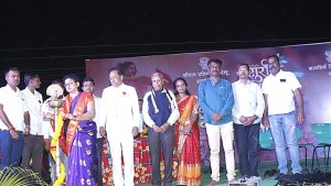 सुरभी महोत्सव : 'रंग मराठी मातीचा'मध्ये प्रेक्षक झाले दंग; सेलूतील 'ज्ञानतीर्थ'चे सादरीकरण