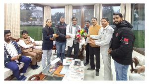 टेनिसव्हॉलिबॉल : खेळाच्या विकासासाठी  शरद पवार, मंत्री रावसाहेब दानवे यांच्याशी दिल्लीत चर्चा
