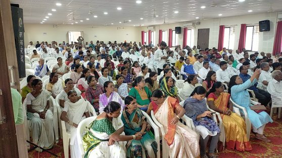 Dr.Suraj Yengde : बहुजनांनी सत्ताधारी बनण्यासाठी प्रयत्न करावे : डॉ.सूरज एंगडे 