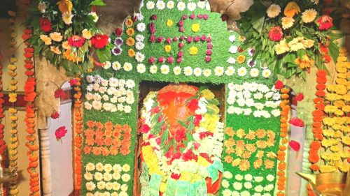 Shree Ganpati : श्रीगणपतींचा पालखी  सोहळा रंगला; हेलसमध्ये पारंपरिक उत्सव