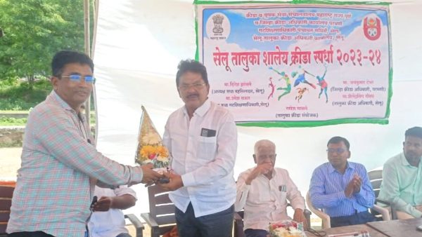 शालेय क्रिकेट स्पर्धा :  'नूतन', 'न्यू मॉर्डन' ला विजेतेपद, 'व्हिजन' उपविजेता