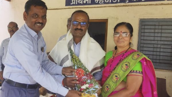 Teacher's Day : उज्ज्वला लड्डा, देविदास सोन्नेकर यांचा गौरव ; सेलूतील नूतन विद्यालयात शिक्षक दिन उत्साहात