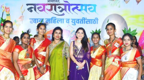 Actress Sonalee Kulkarni :  '' मी सुंदर दिसते, कारण...'': सेलूतील महिलांशी सोनालीचा दिलखुलास संवाद