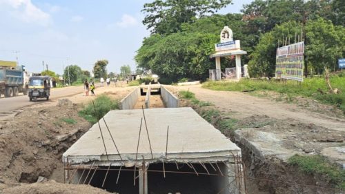 National Highway-548-B : वर्षभरापासून साडेपाच किलोमीटर रस्त्याचे काम सुरूच