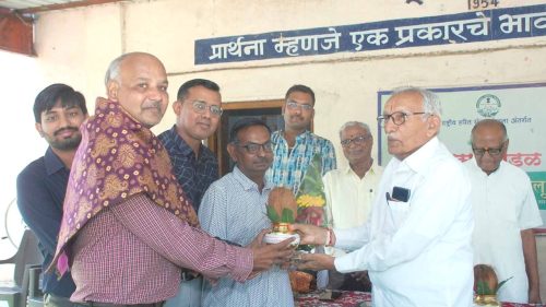 नूतन विद्यालयातील नवीन जलकुंभाचे उद्घाटन