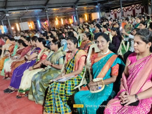 स्वयें श्रीराम प्रभु ऐकती...गीत रामायणामध्ये सेलूकर तल्लीन