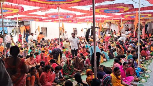 श्री केशवराज बाबासाहेबांचा यात्रा महोत्सव : शेकडो भाविकांनी घेतला महाप्रसाद, सेलूमध्ये दर्शनासाठी रीघ