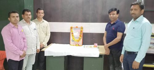 आचार्य बाळशास्त्री जांभेकर यांना अभिवादन; सेलूतील नूतन विद्यालयात कार्यक्रम 

