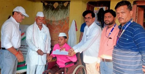 परभणी लोकसभा : गंगाखेडमध्ये वयोवृद्ध, दिव्यांग मतदारांच्या गृह मतदानास सुरुवात : सहायक निवडणूक निर्णय अधिकारी जीवराज डापकर