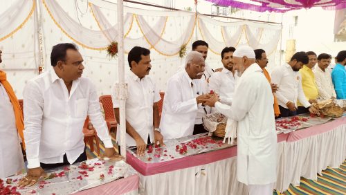 रमजान ईदनिमित्त शुभेच्छांचा वर्षाव; सेलूमध्ये विविध पक्ष, सामाजिक संस्थातर्फे कार्यक्रम