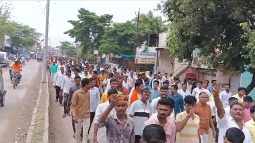 जिंतूरमध्ये कडकडीत बंद; सकल ओबीसी बांधव रस्त्यावर