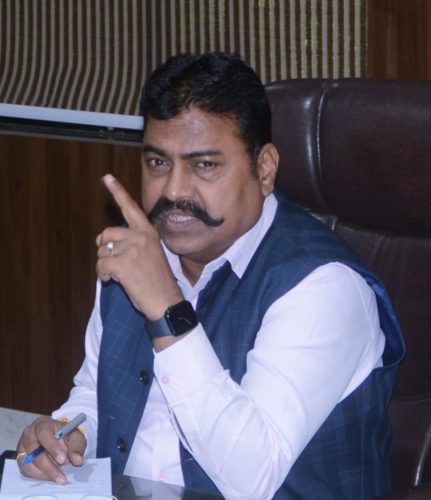 मुख्यमंत्री-माझी लाडकी बहीण : योजनेची पारदर्शक व गतिमान अंमलबजावणी करा : विभागीय आयुक्त दिलीप गावडे यांच्याकडून योजनेचा आढावा