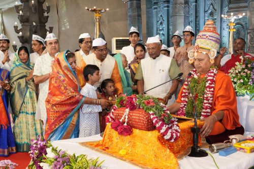 श्रीरामकथा : लोभाने माणसं आंधळी होतात : स्वामी गोविंददेवगिरीजी महाराज 