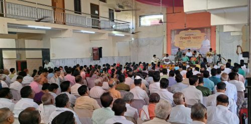 स्वरांगण 'दिवाळी पहाट' ला श्रोत्यांची उत्स्फूर्त दाद